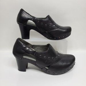Dansko Womens Ryder Leather Clogs Shoes
